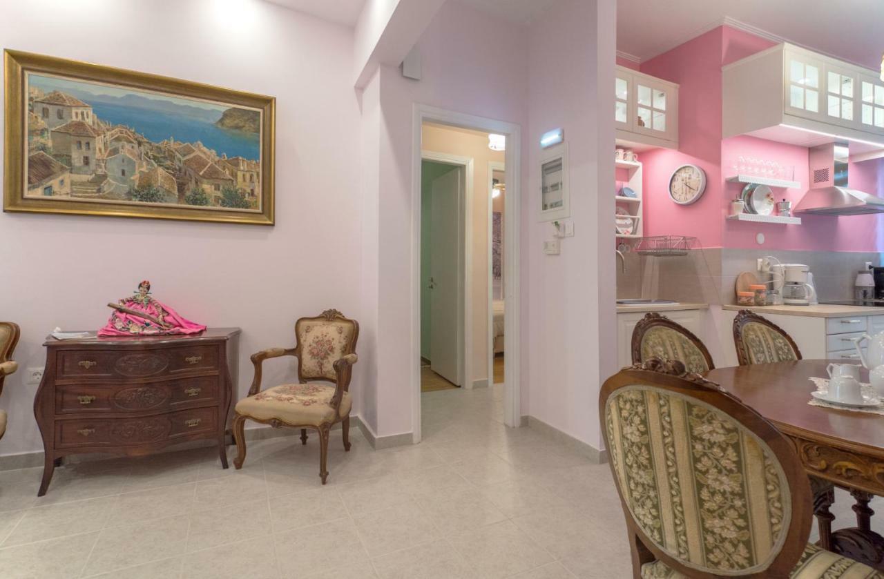 Lovely Apartment In Atene Esterno foto